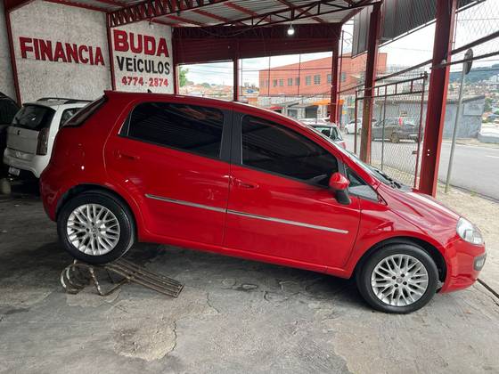 FIAT PUNTO 1.6 ESSENCE 16V FLEX 4P MANUAL